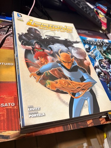 Legione dei super eroi 1 - -, 1-